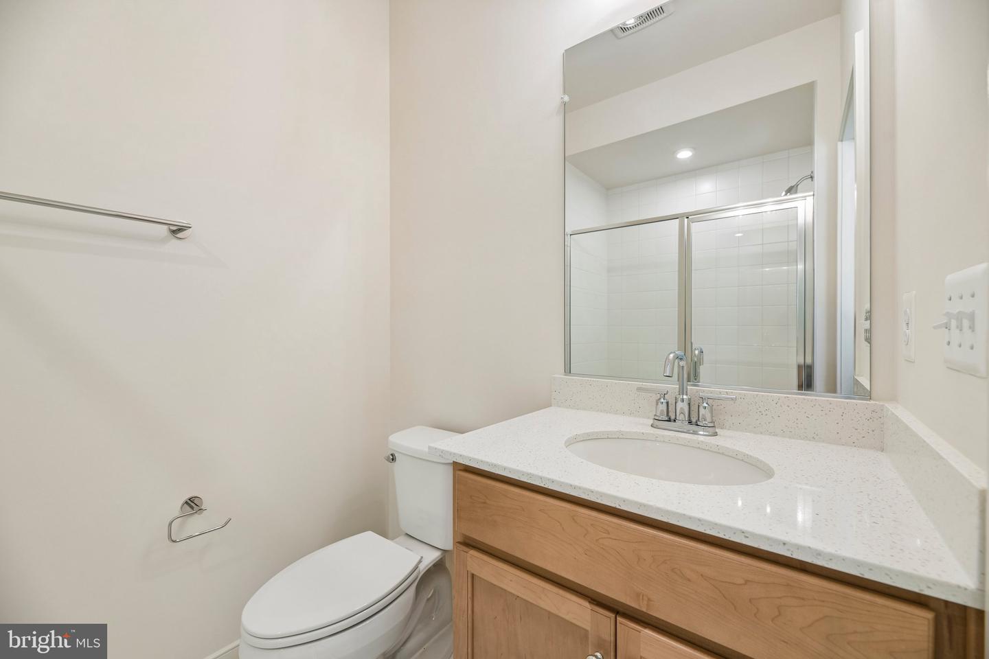 18018 Alicia Ave Property Photo 17