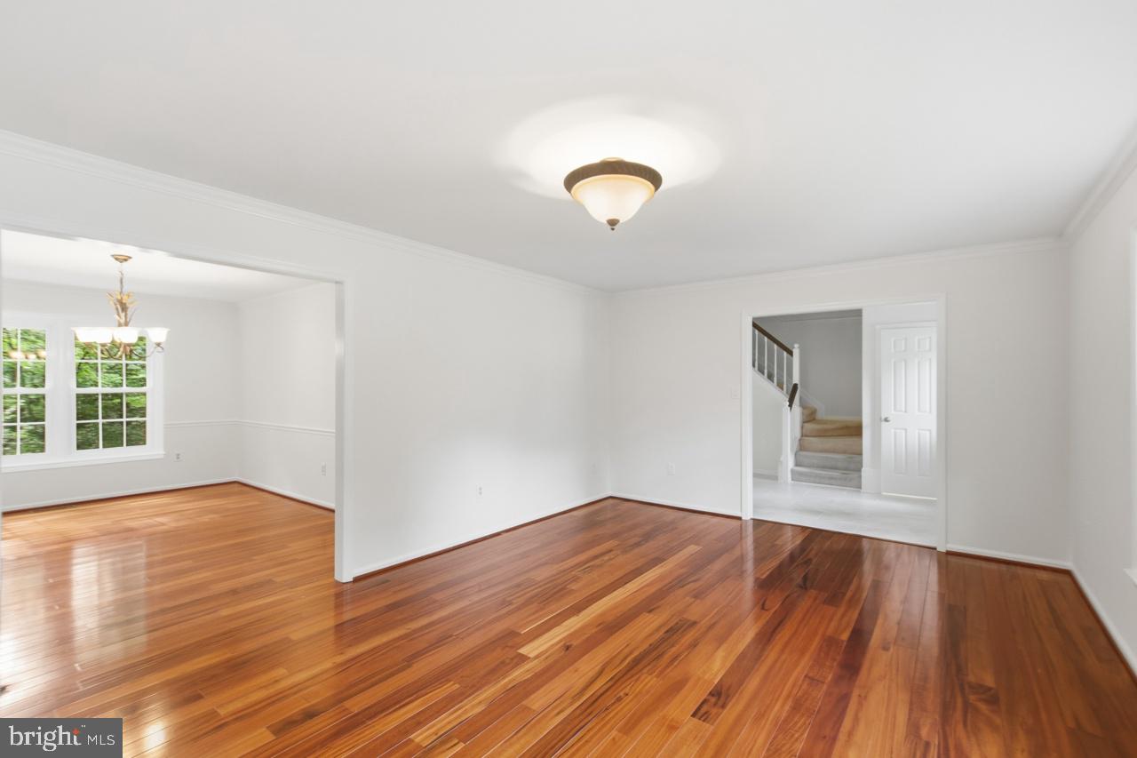 11831 Antietam Rd Property Photo 8
