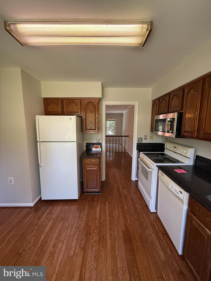 12413 Eden Ln Property Photo 2