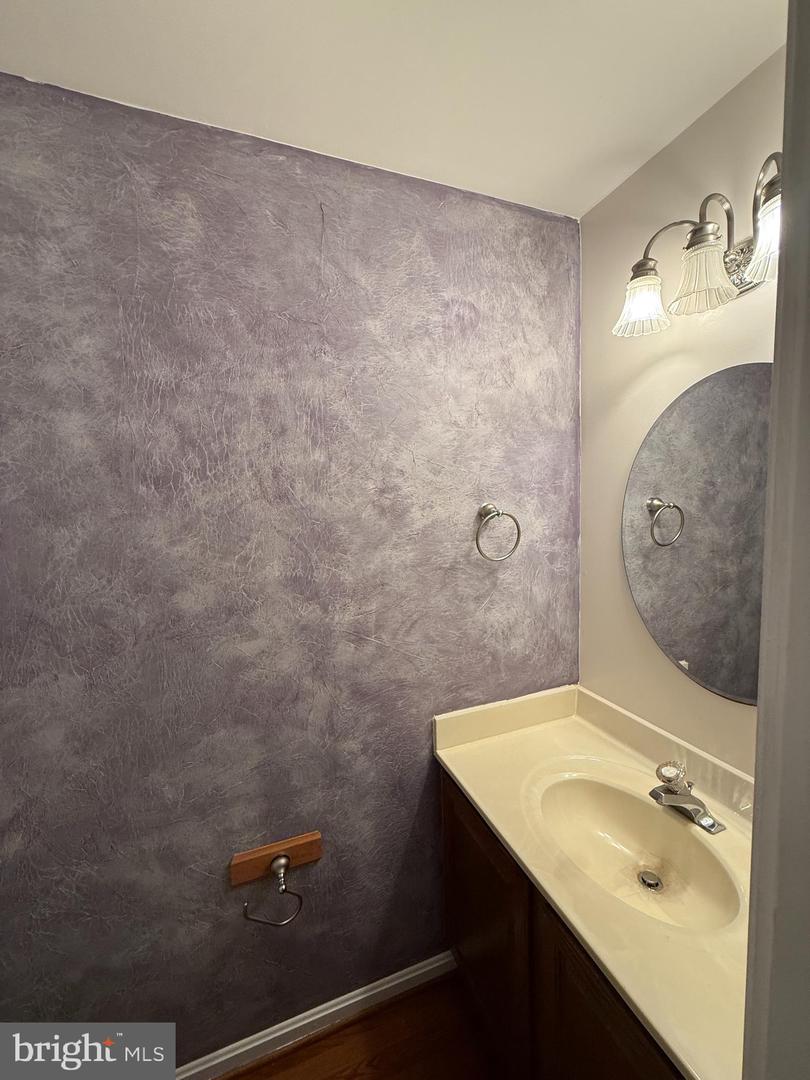 12413 Eden Ln Property Photo 3