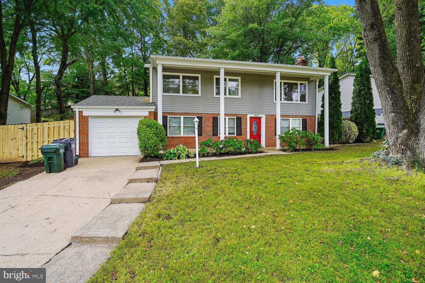 4825 Kempair Dr Property Photo 1