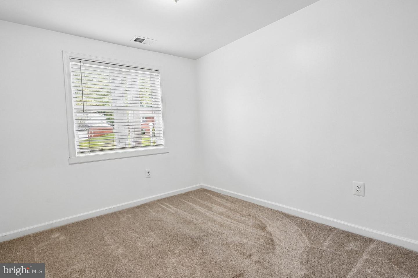 4825 Kempair Dr Property Photo 11