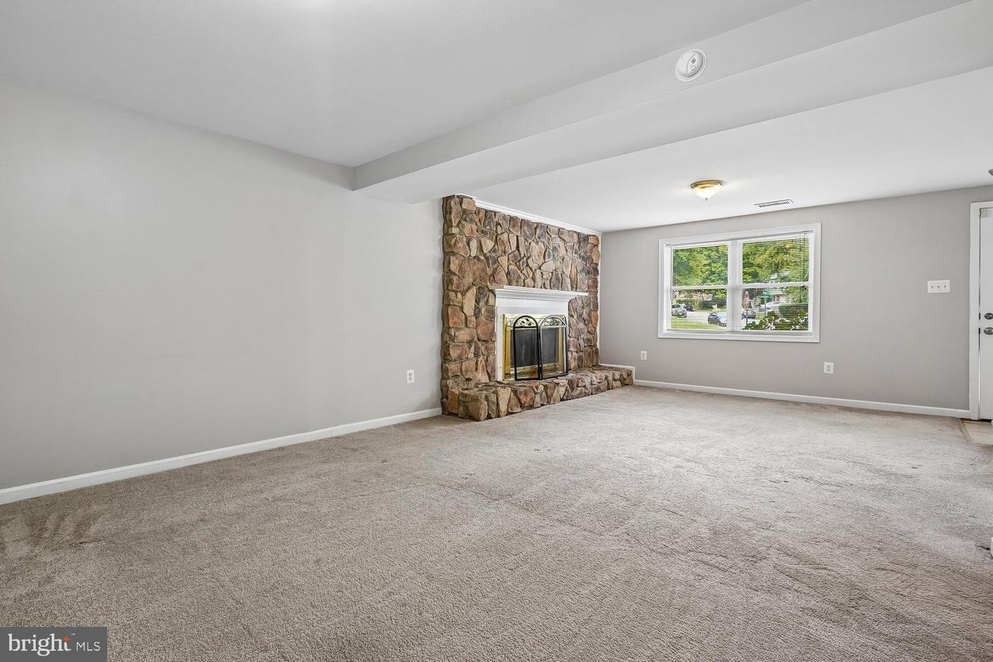 4825 Kempair Dr Property Photo 16