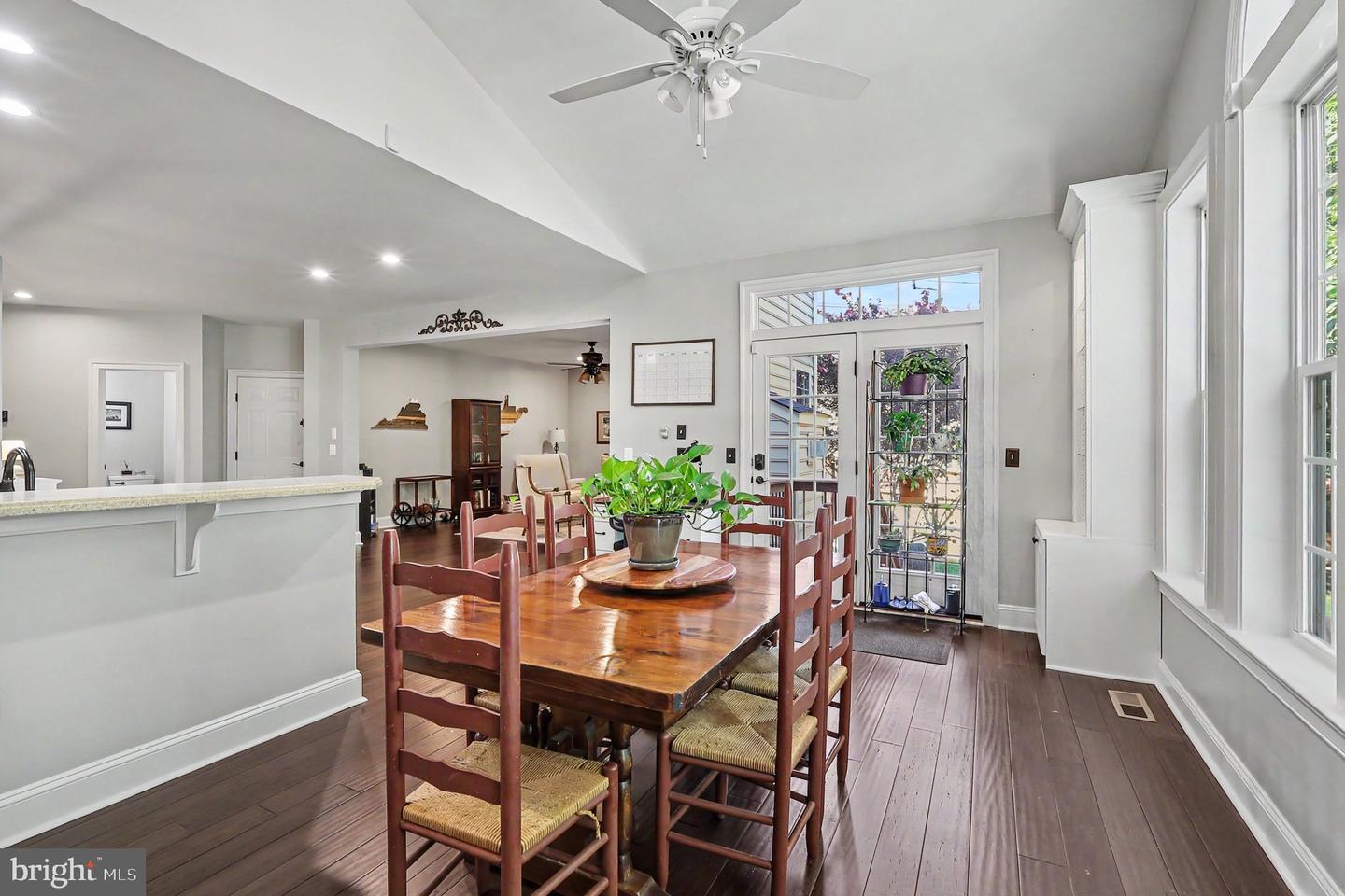 5630 Victory Loop Property Photo 10
