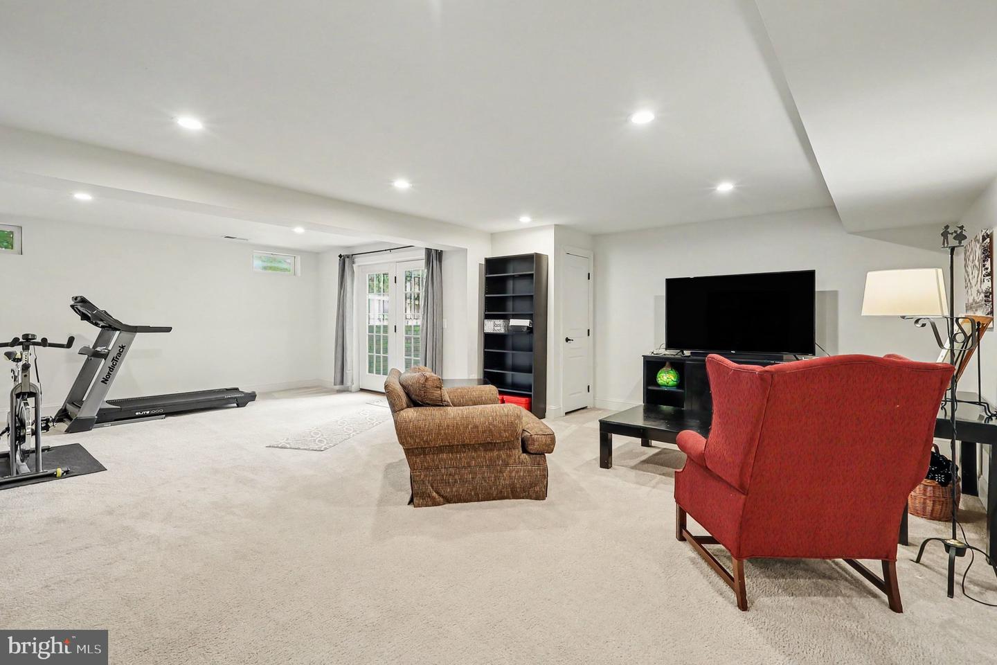 5630 Victory Loop Property Photo 34