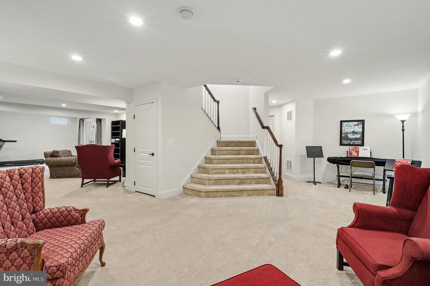 5630 Victory Loop Property Photo 39