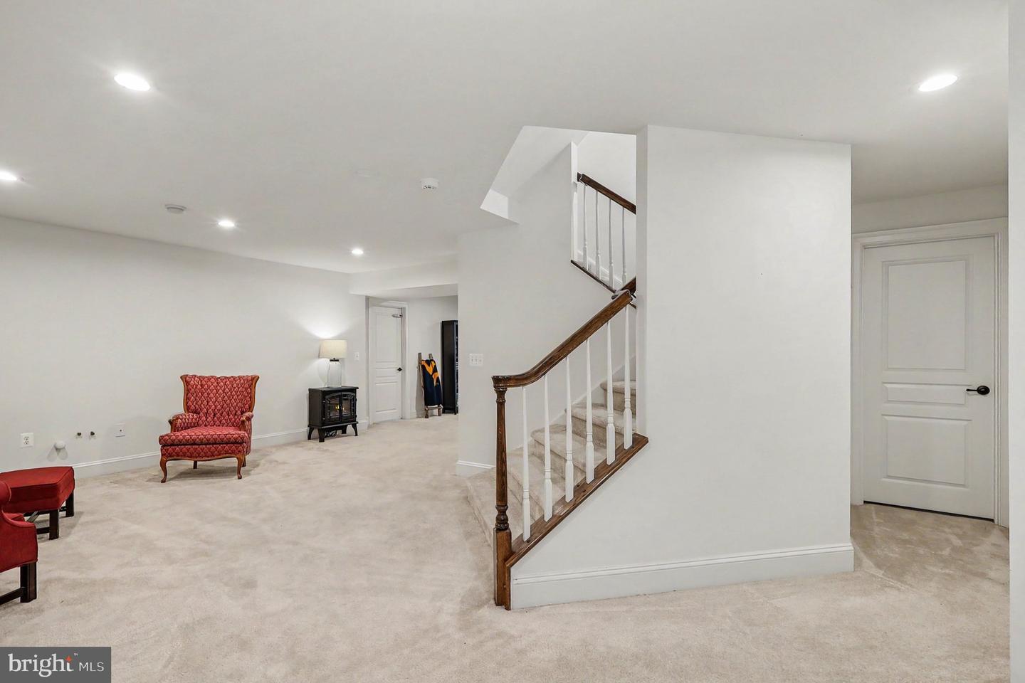 5630 Victory Loop Property Photo 40