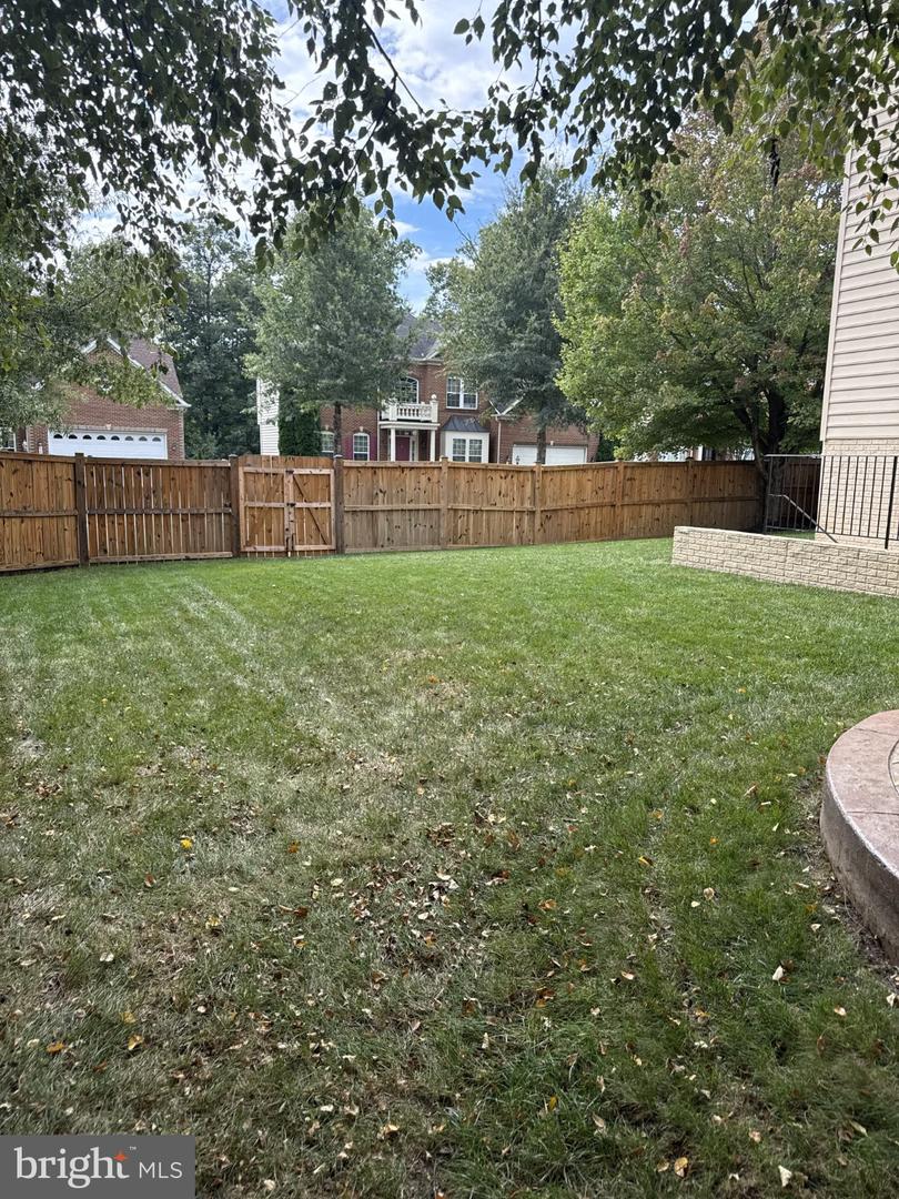 5630 Victory Loop Property Photo 53