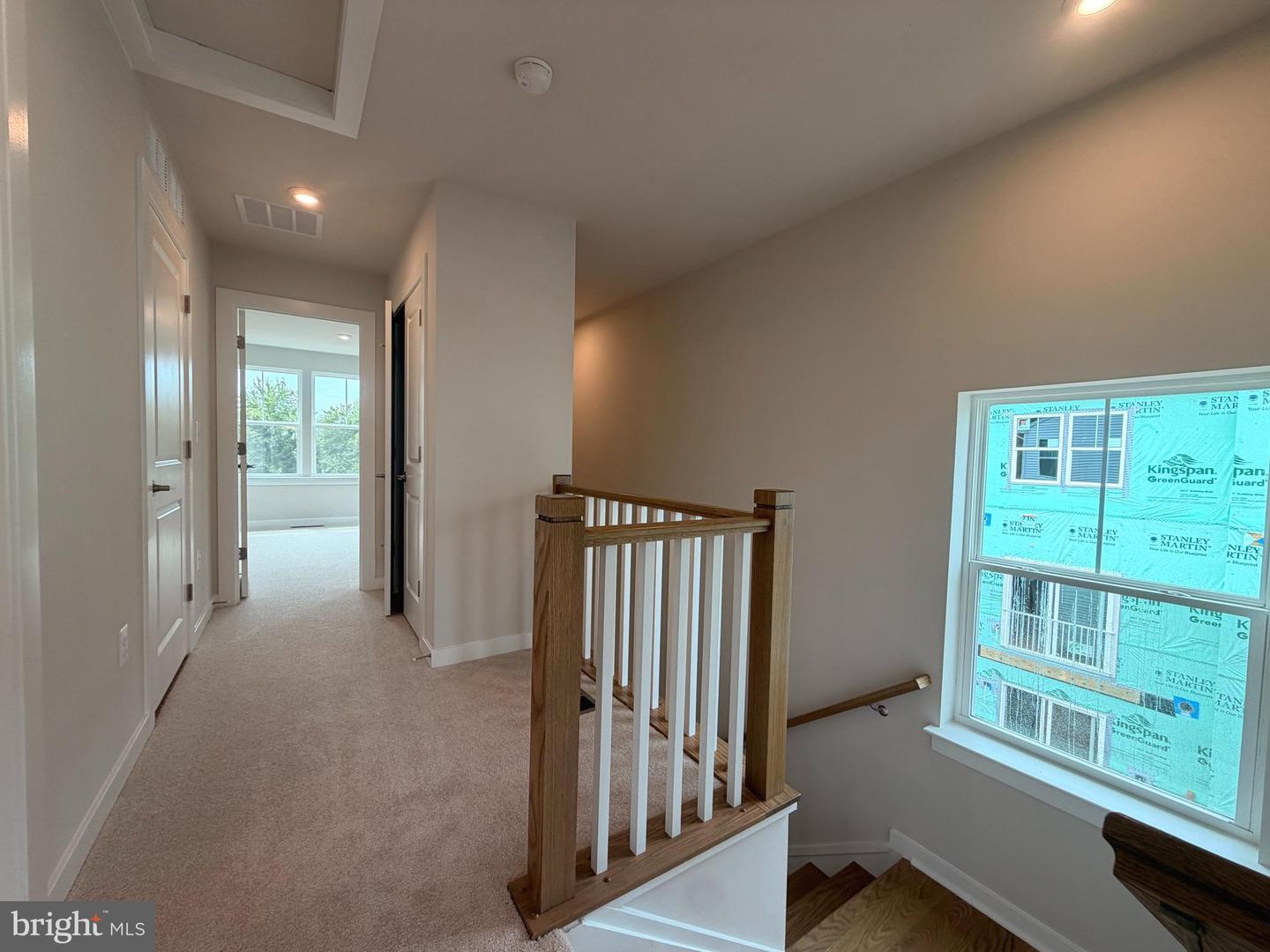 8889 Queensferry Rd Property Photo 17