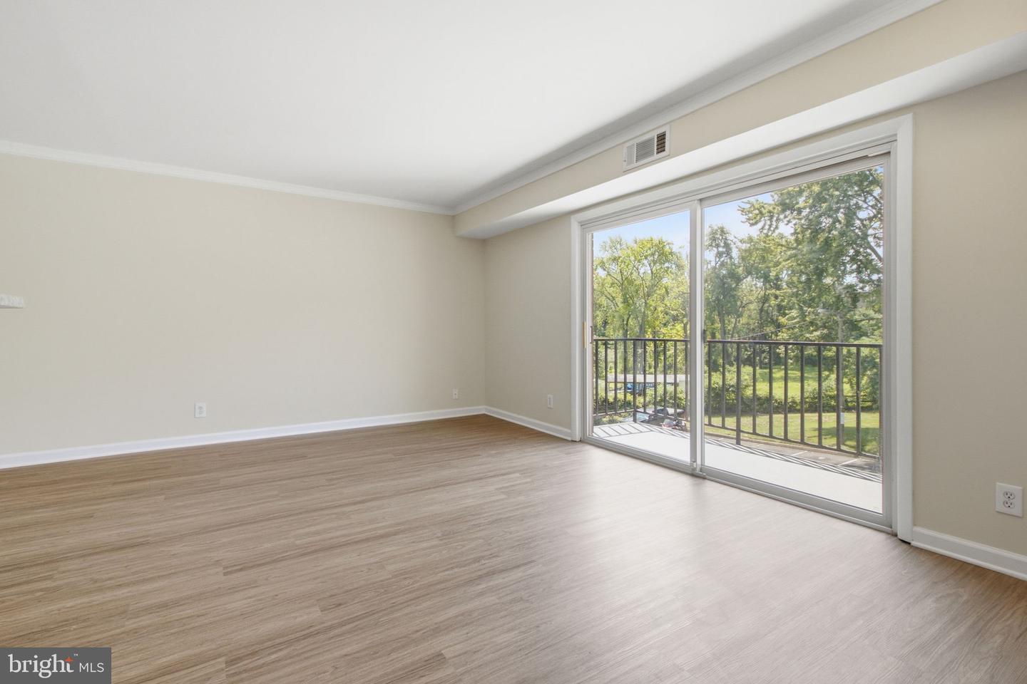 12650 Dara Dr #301 Property Photo 9