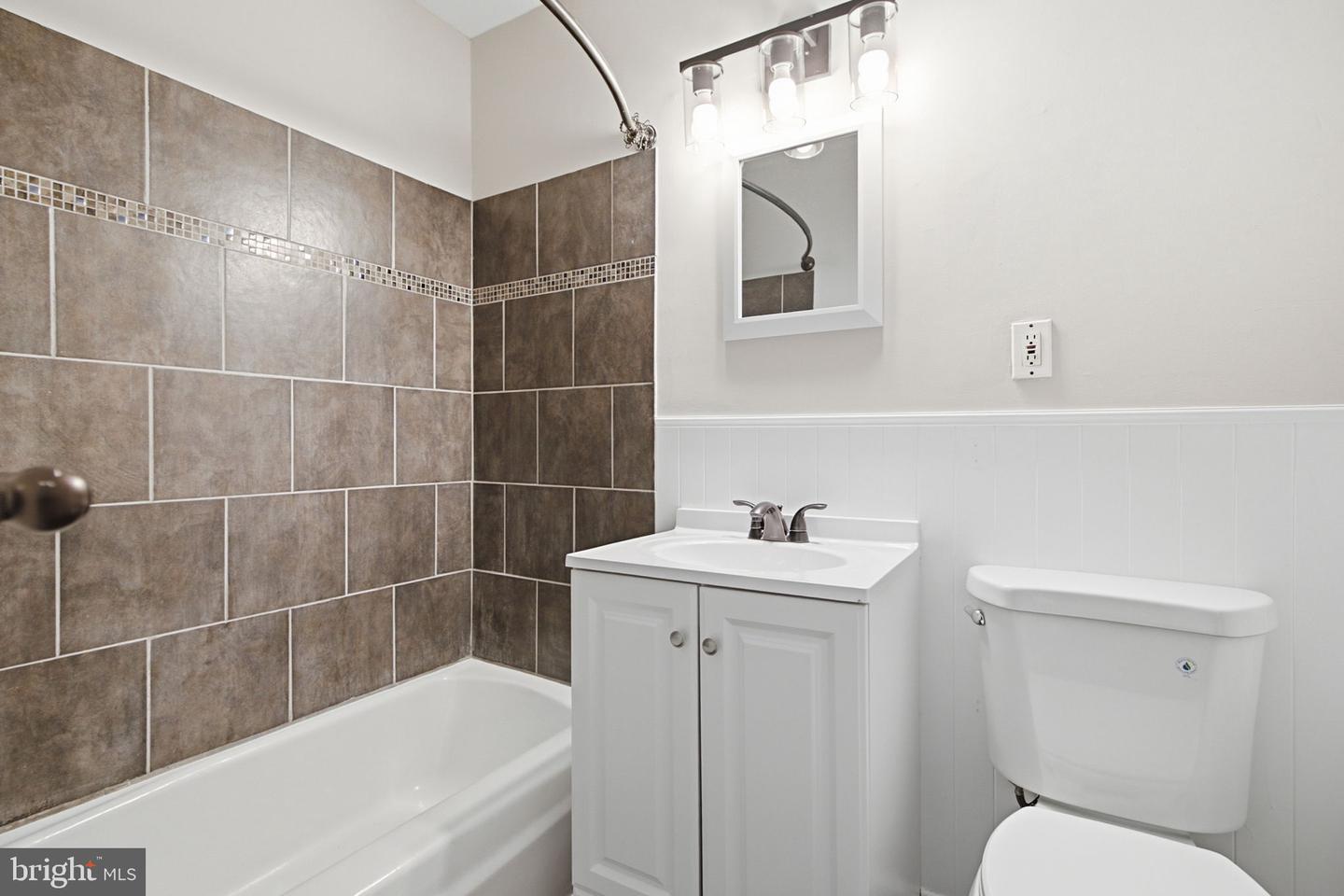 12650 Dara Dr #301 Property Photo 17