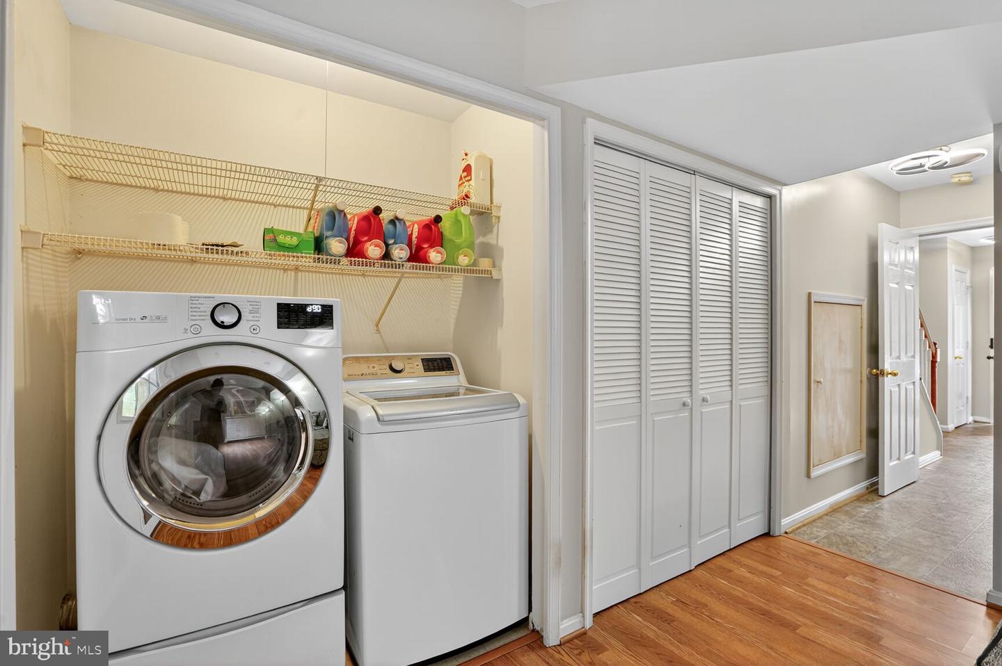 11082 Clovertree Ct Property Photo 5