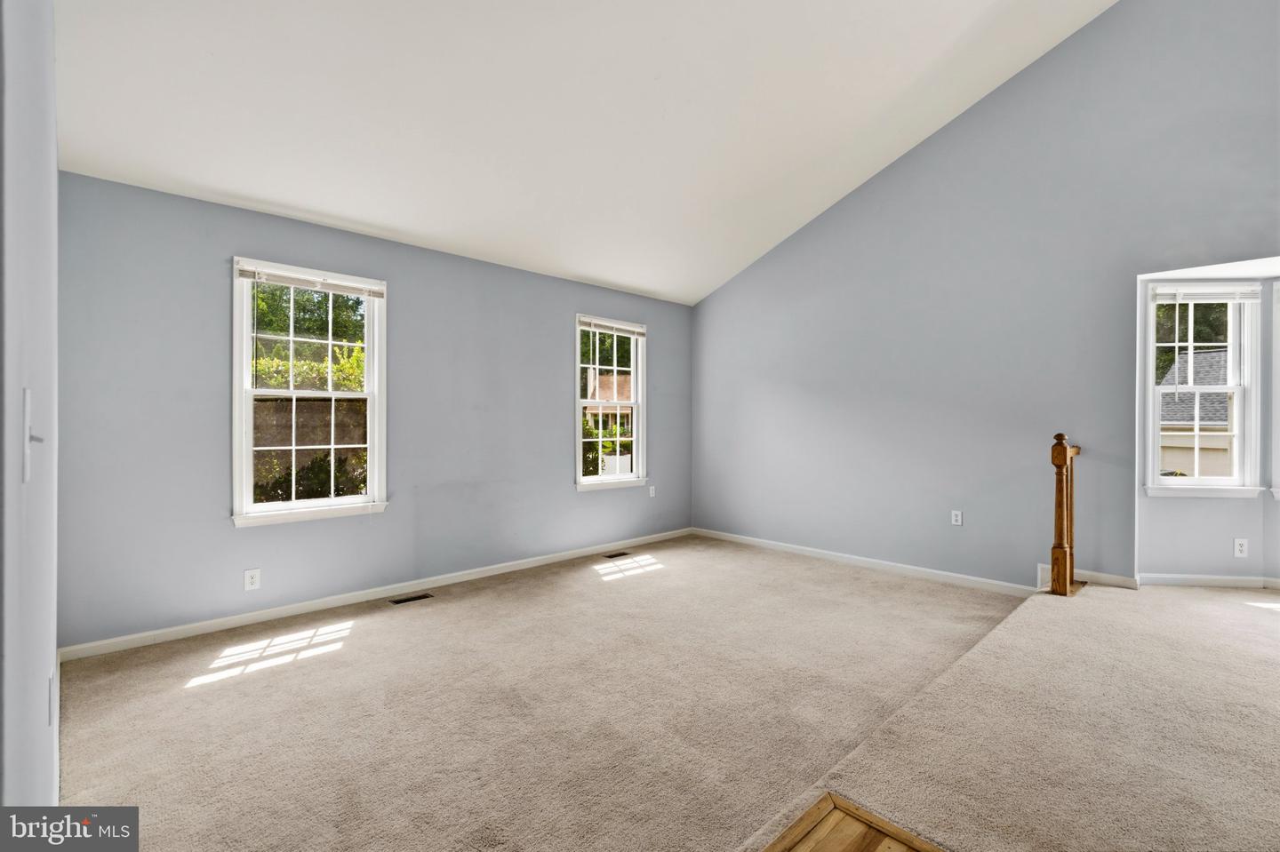 4354 Chambord Ln Property Photo 6