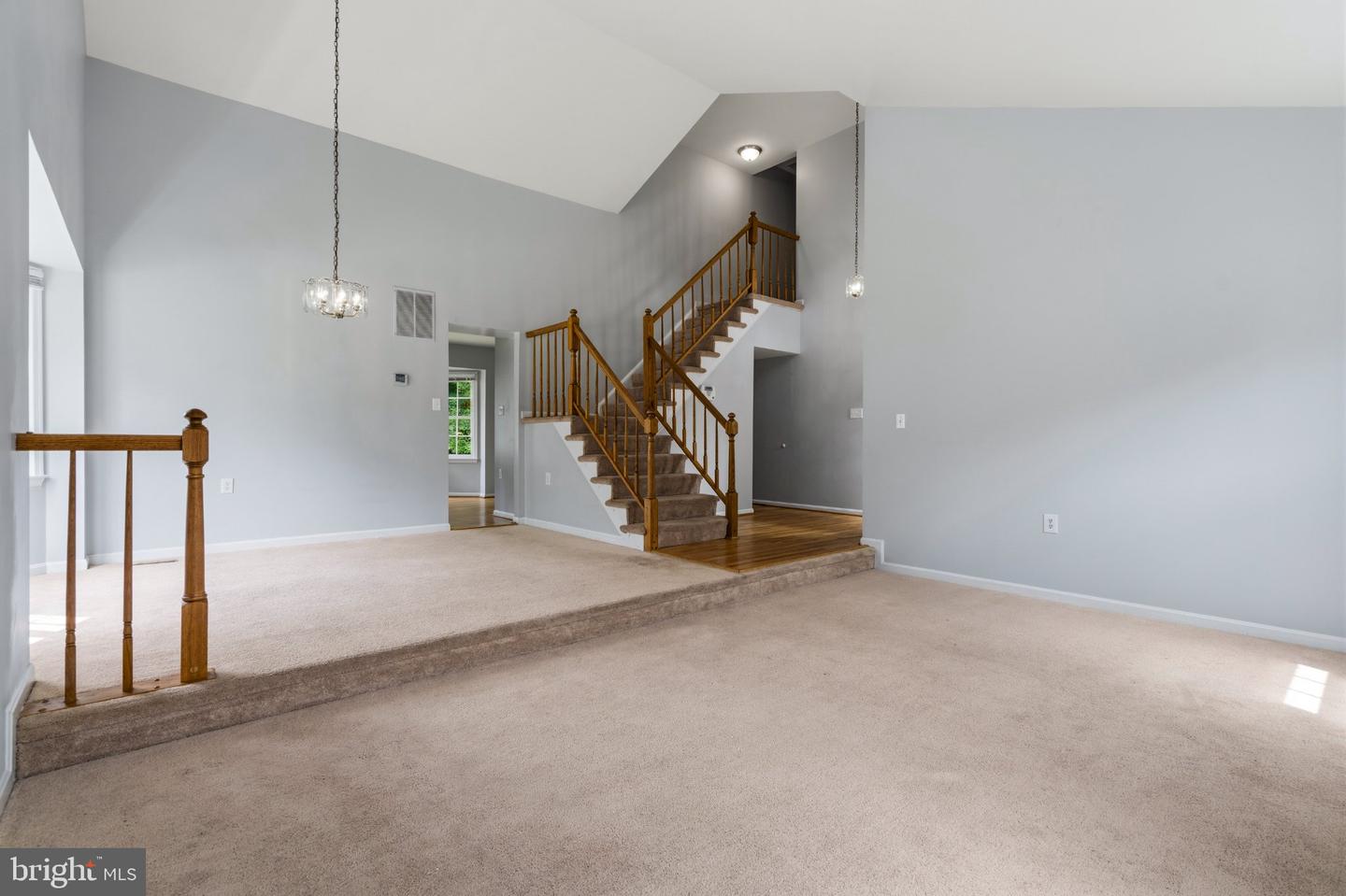 4354 Chambord Ln Property Photo 7