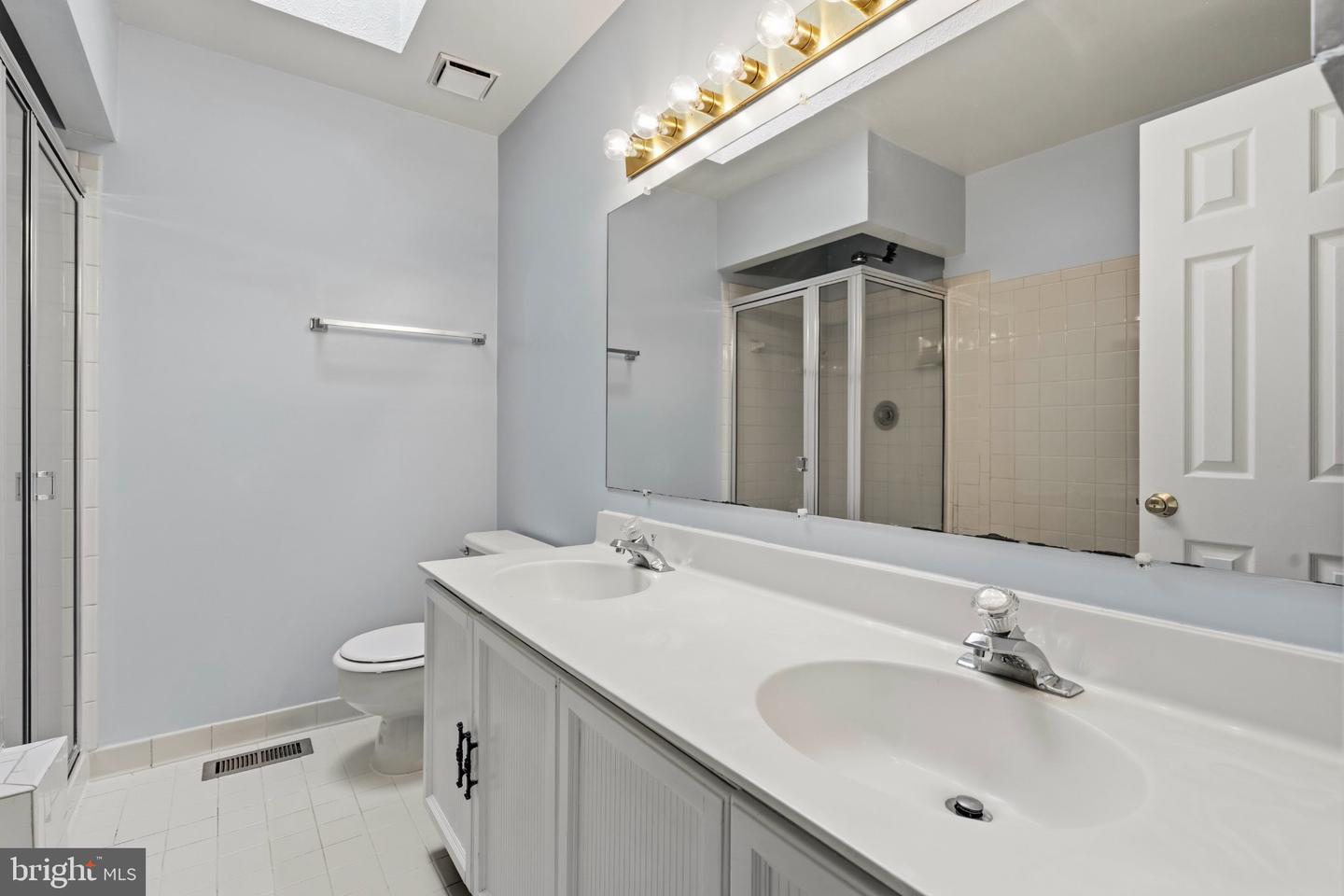 4354 Chambord Ln Property Photo 19