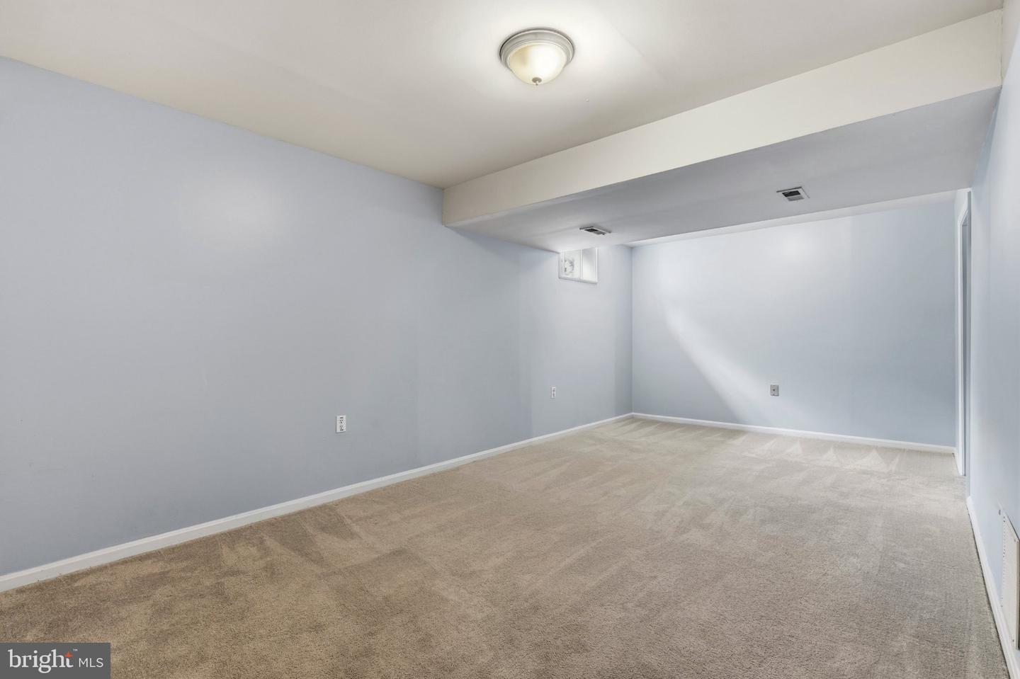 4354 Chambord Ln Property Photo 26