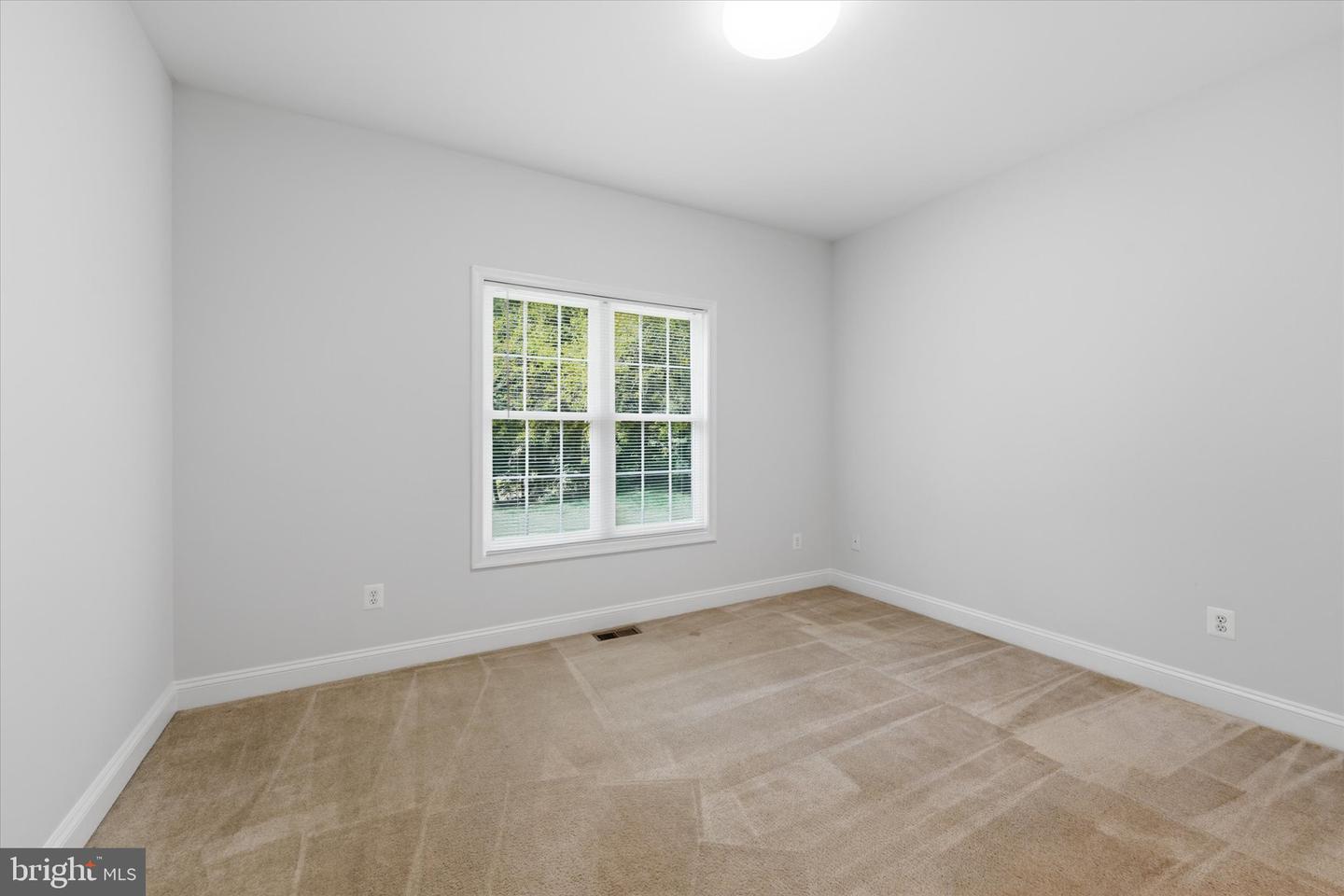 14855 Lee Hwy Property Photo 27