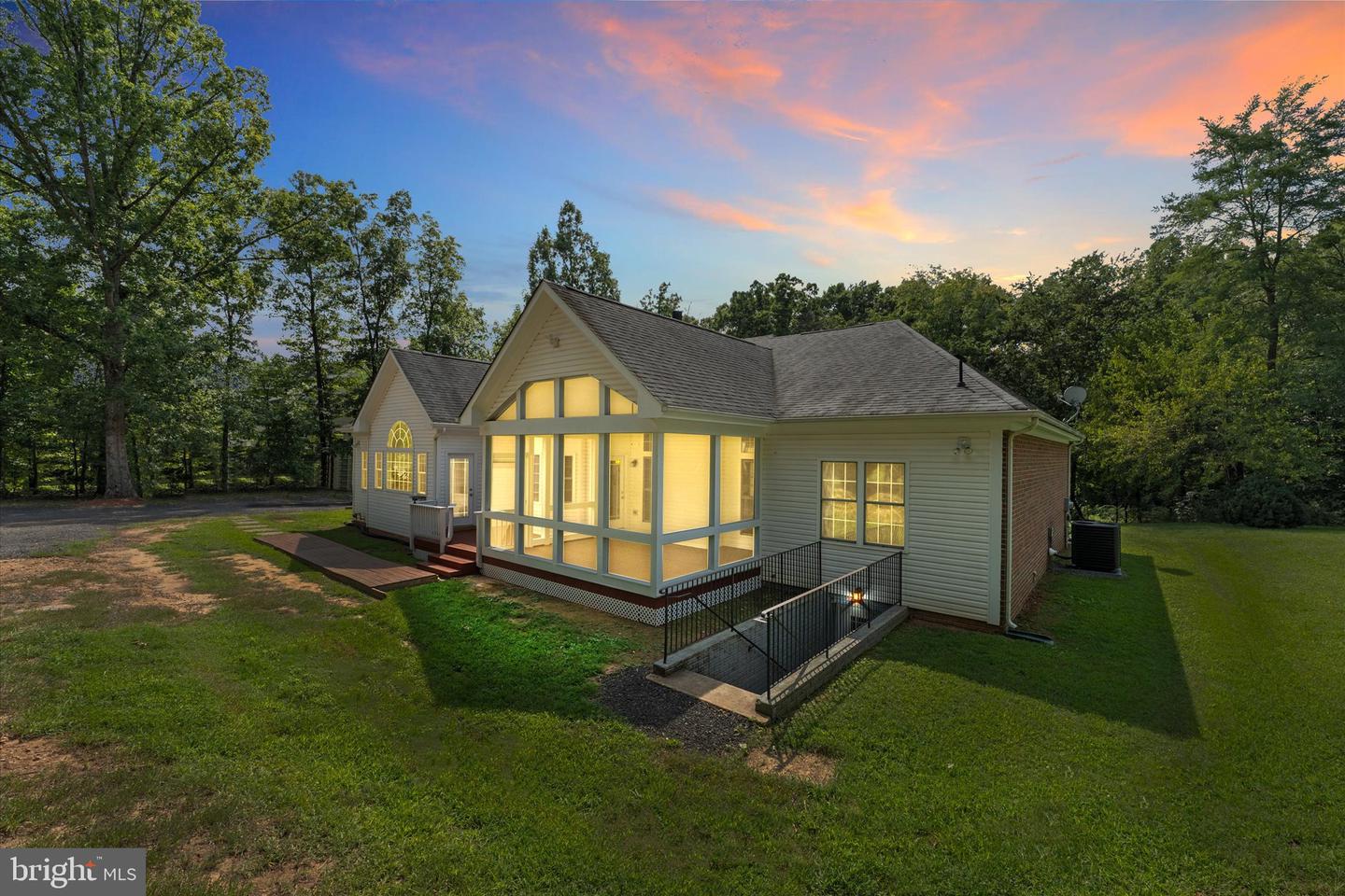 14855 Lee Hwy Property Photo 37
