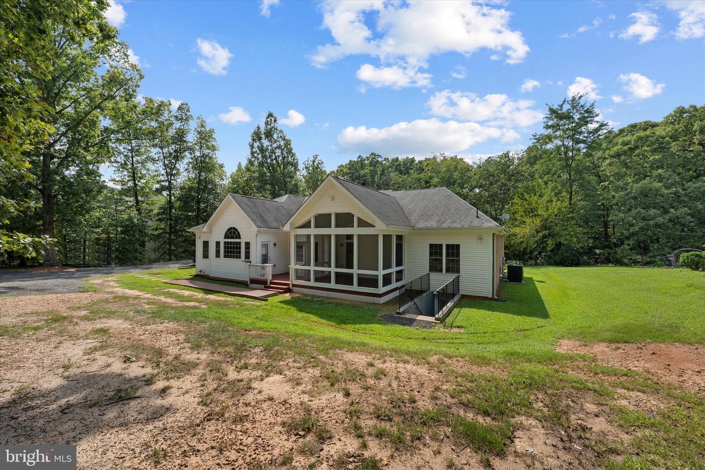 14855 Lee Hwy Property Photo 41