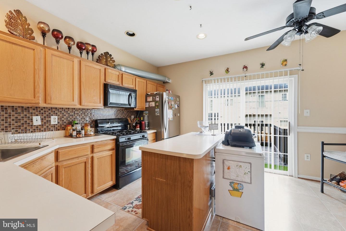 3531 Christy Ln Property Photo 6