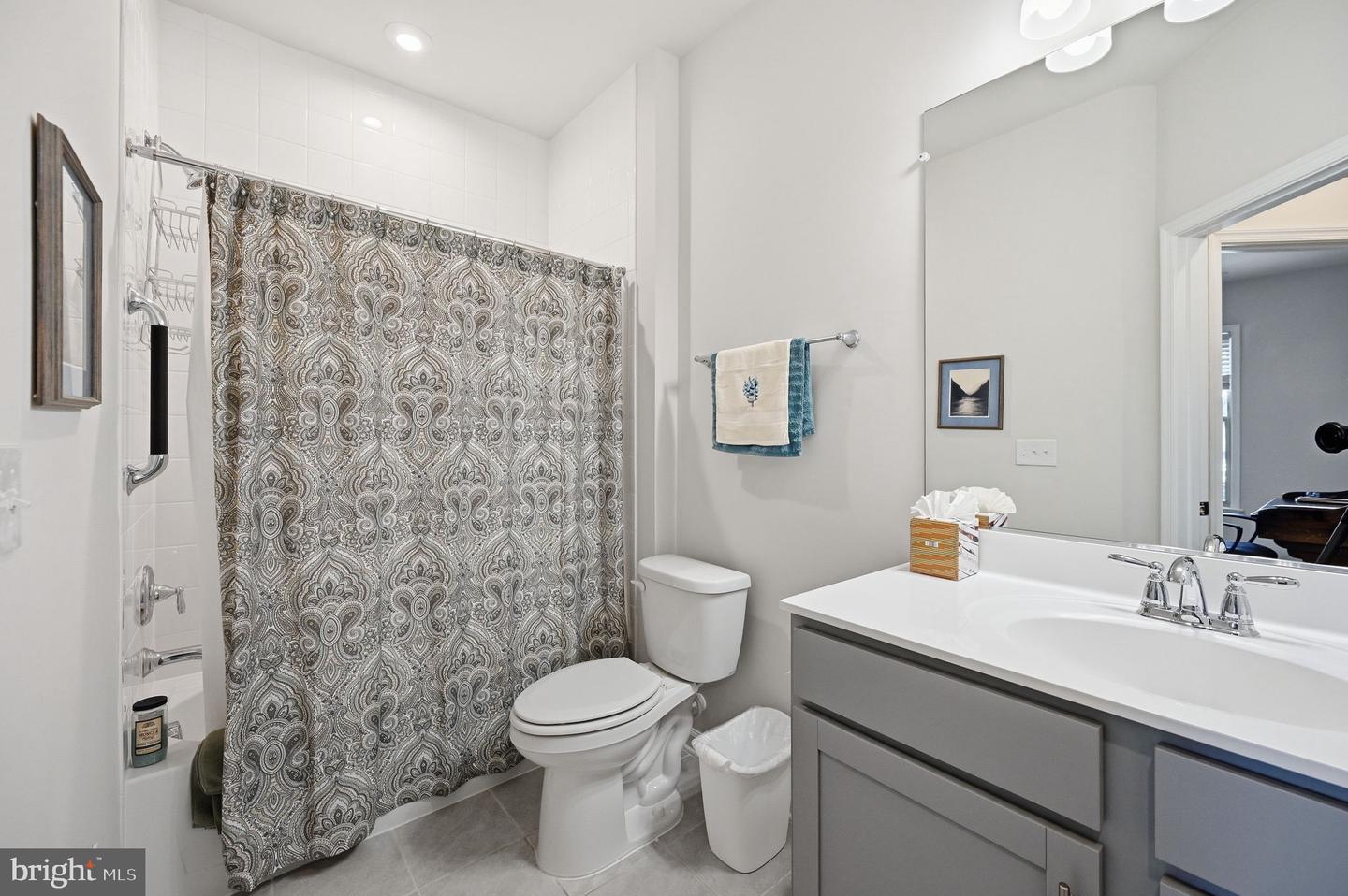 6301 Virginia Bluebell Ln Property Photo 6