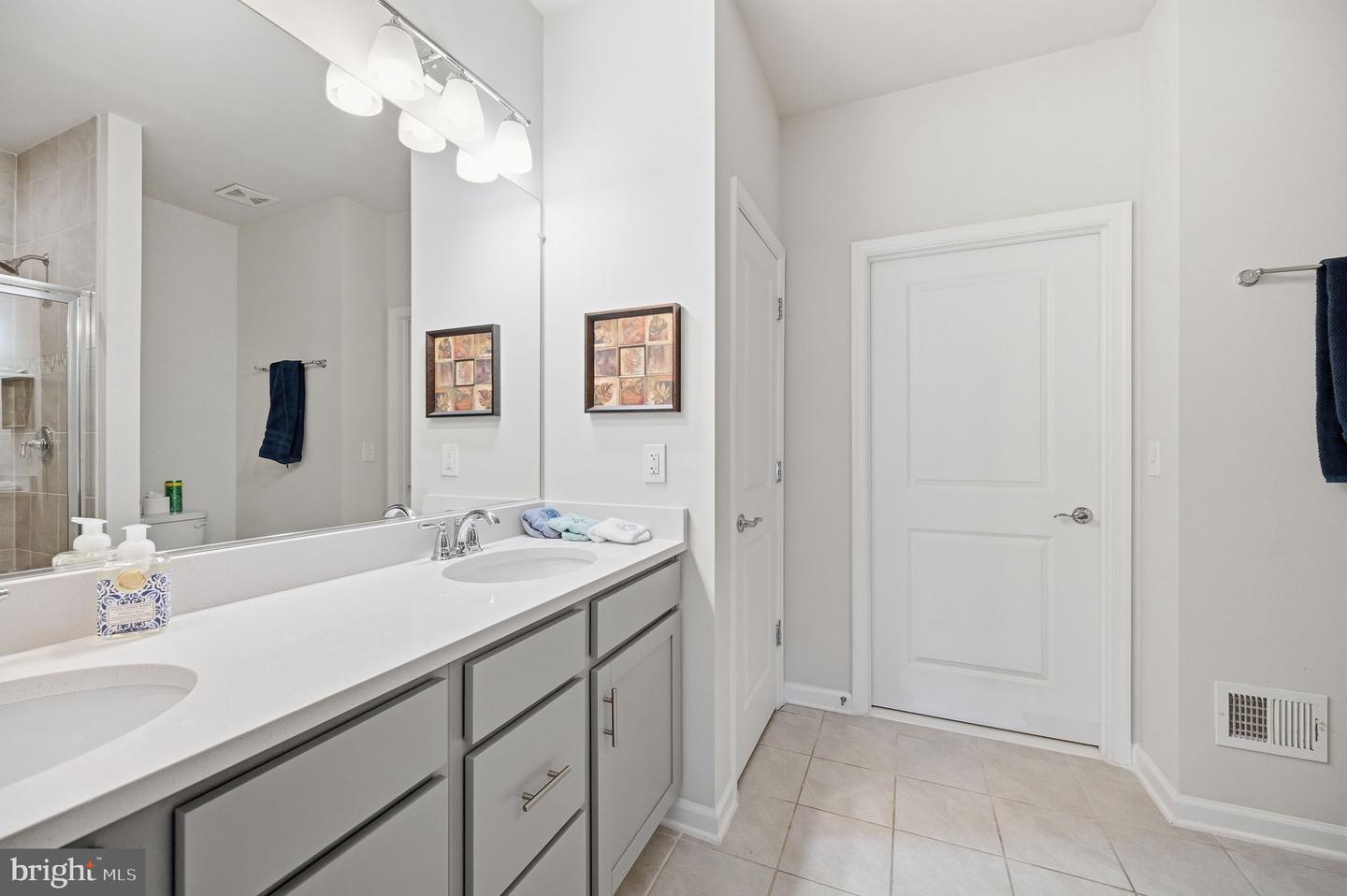 6301 Virginia Bluebell Ln Property Photo 17