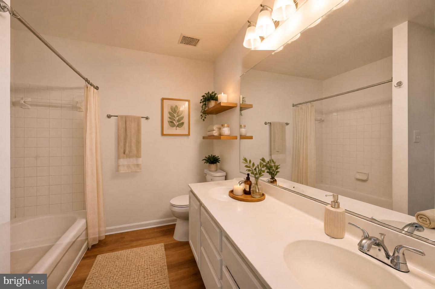 14339 Madrigal Dr Property Photo 36