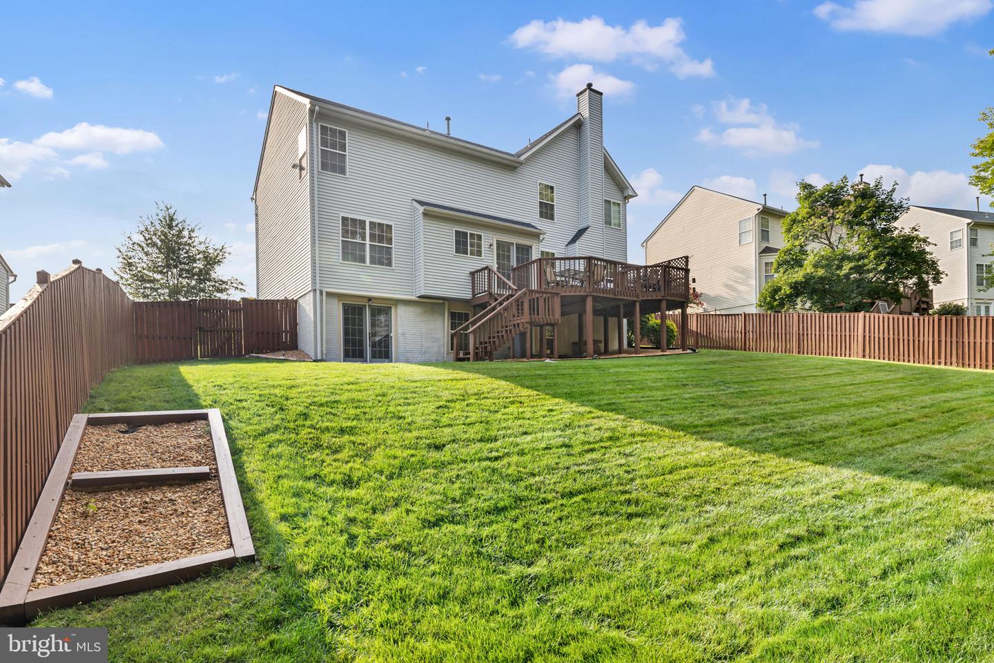 15465 Ambergate Dr Property Photo 41