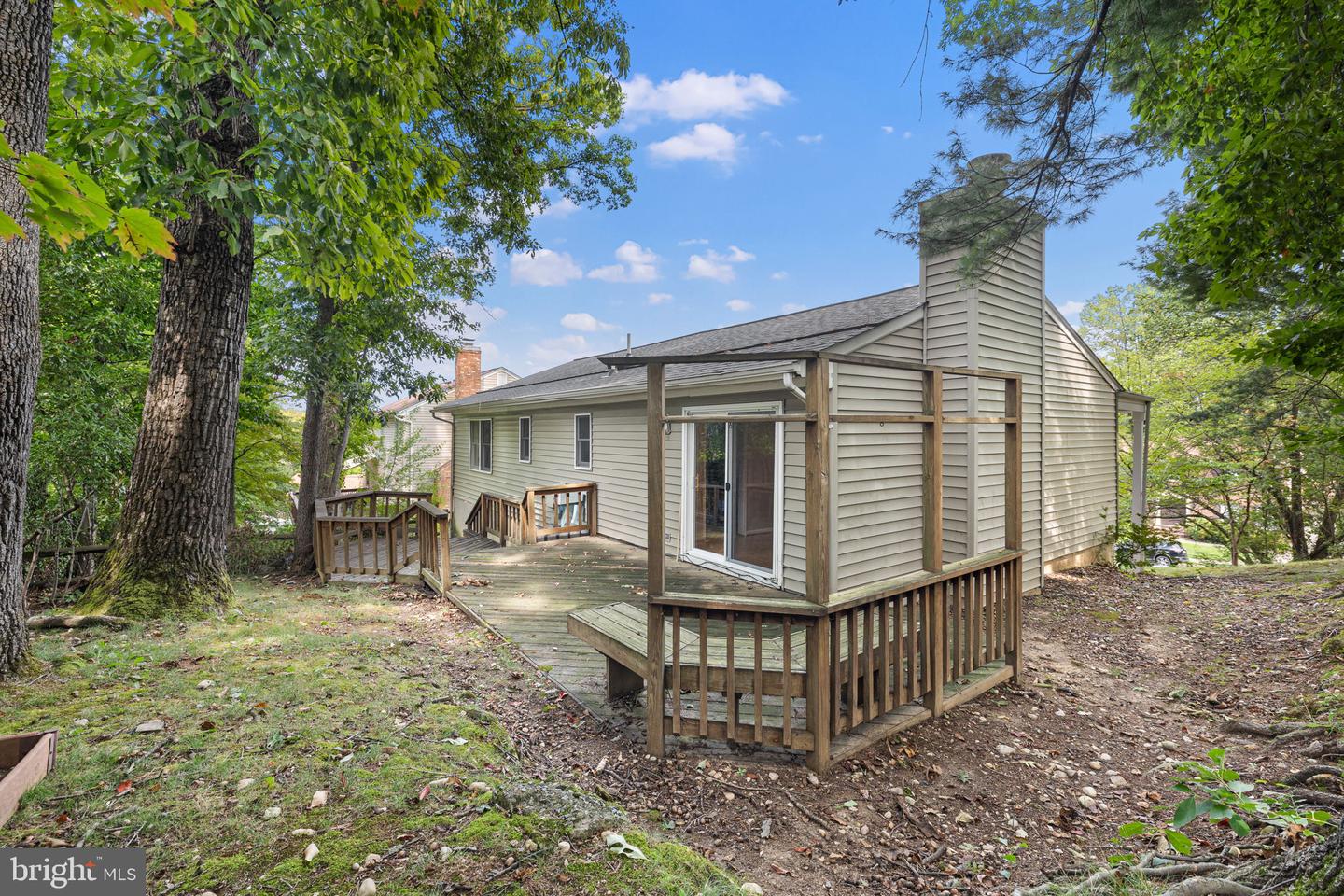 15922 Edgewood Dr Property Photo 32