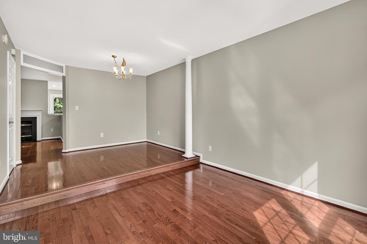 7749 Black Horse Ct Property Photo 9