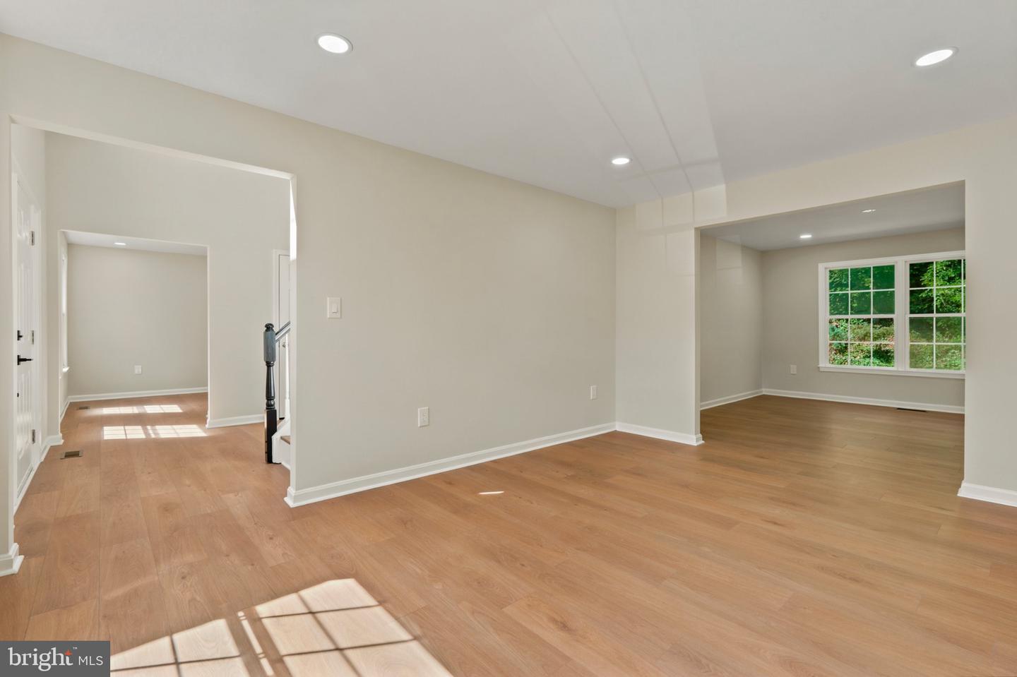 2038 Hanson Ln Property Photo 13