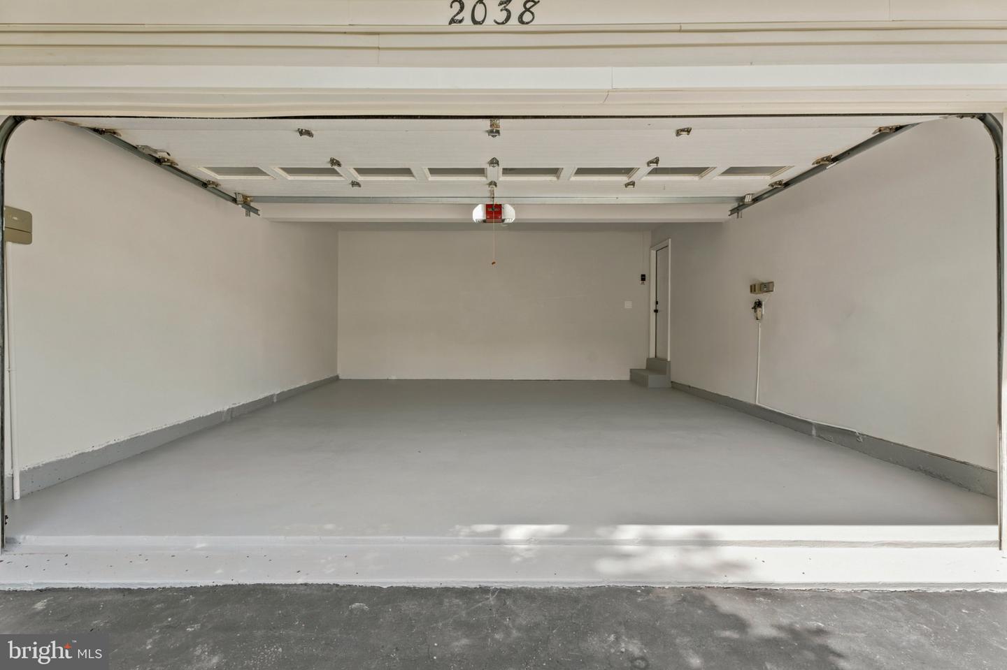 2038 Hanson Ln Property Photo 33