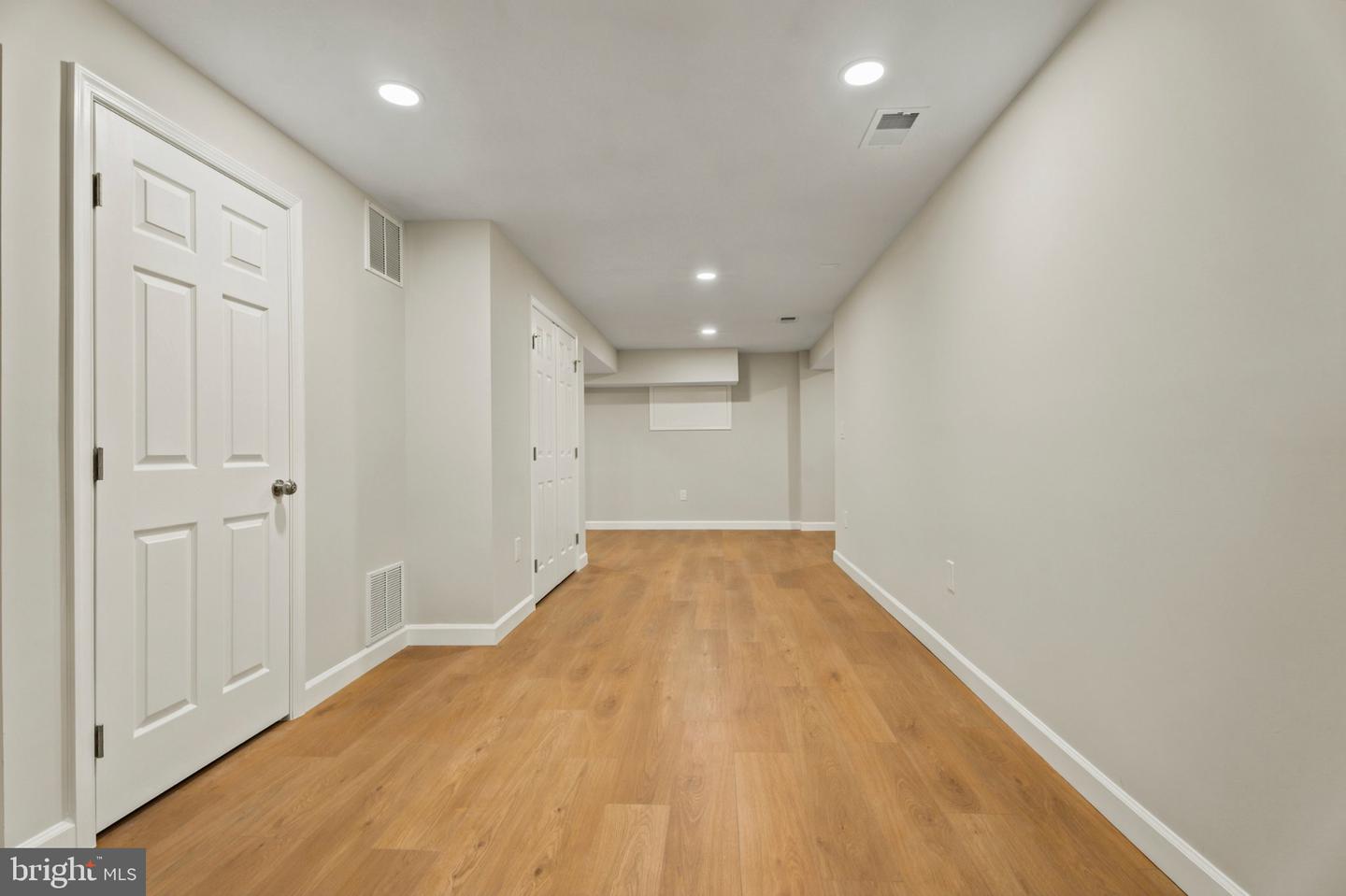 2038 Hanson Ln Property Photo 55