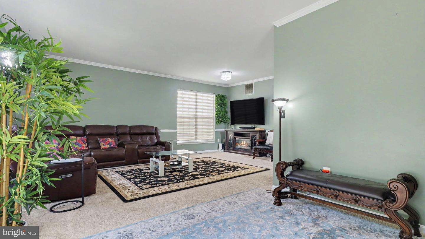 12029 Tango Ln Property Photo 11