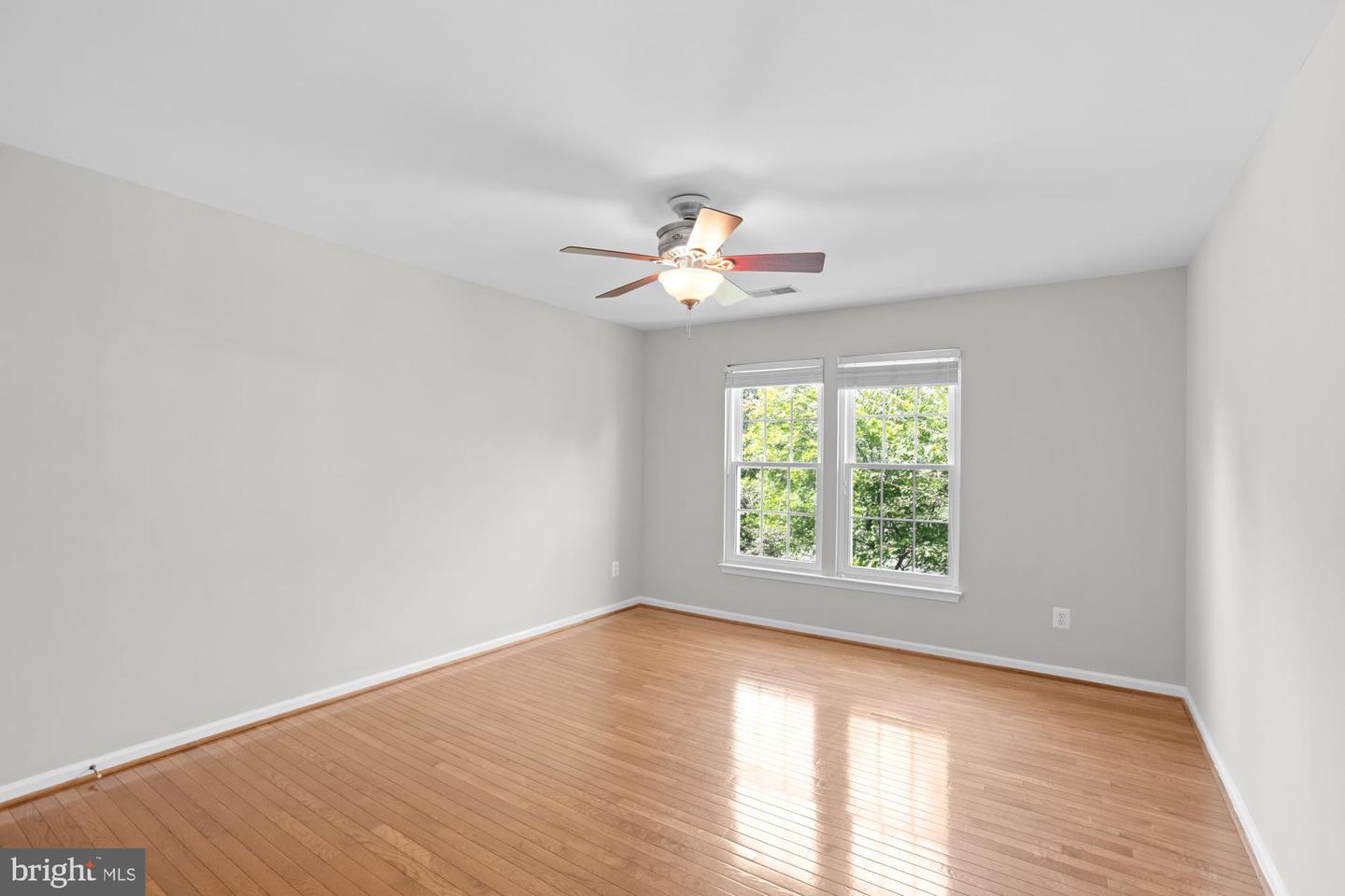 7651 Covewood Ct Property Photo 18