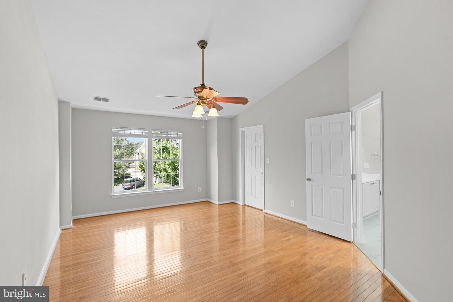 7651 Covewood Ct Property Photo 22