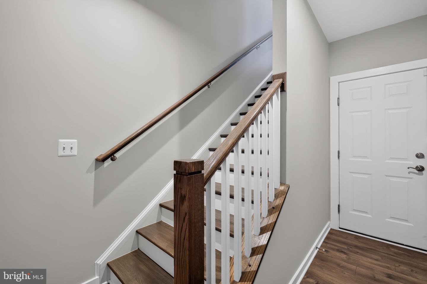 1743 Autumn Maple Leaf Dr Property Photo 20