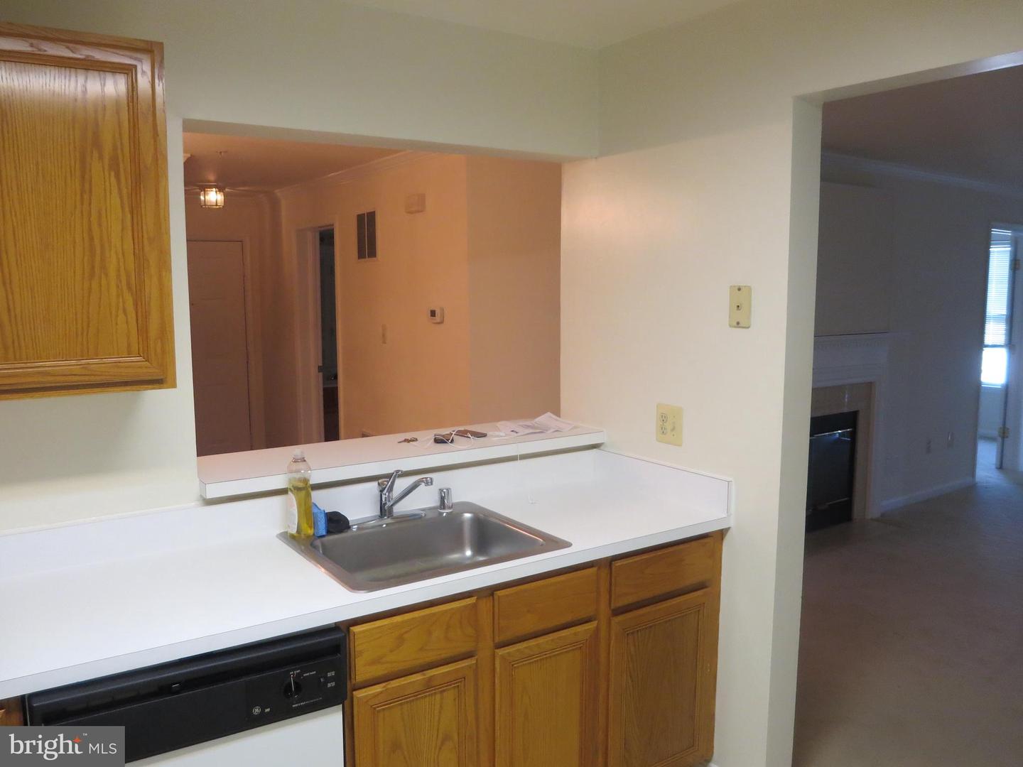 1024 Gardenview Loop Property Photo 6