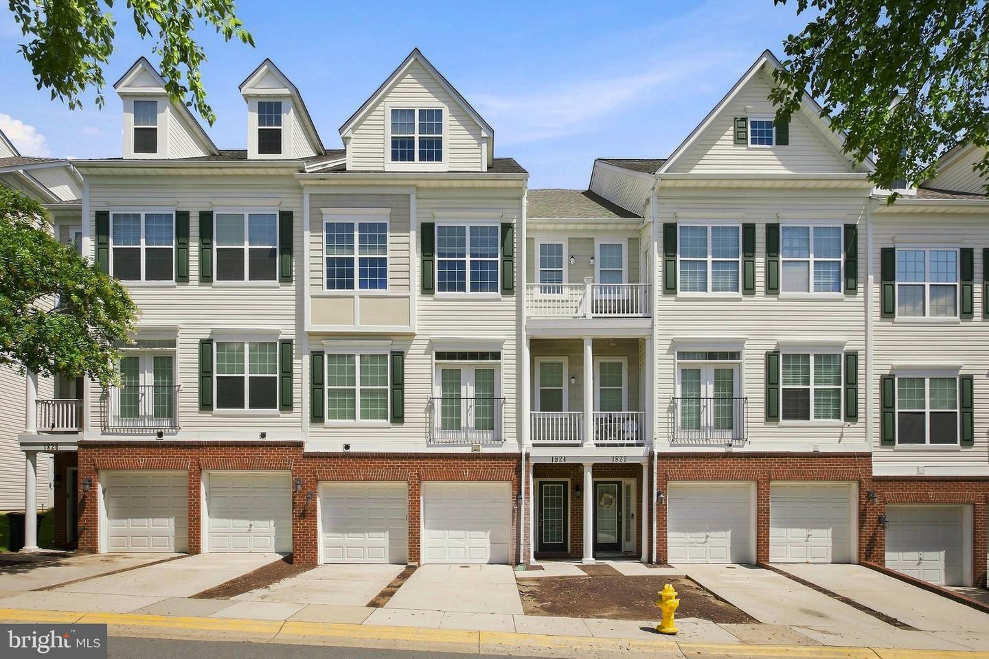 1824 Cedar Cove Way #201 Property Photo 1