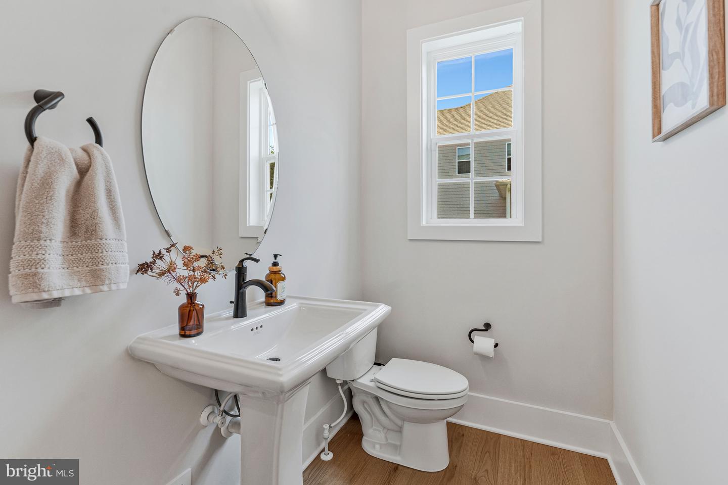 15571 Cloverland Ln Property Photo 12