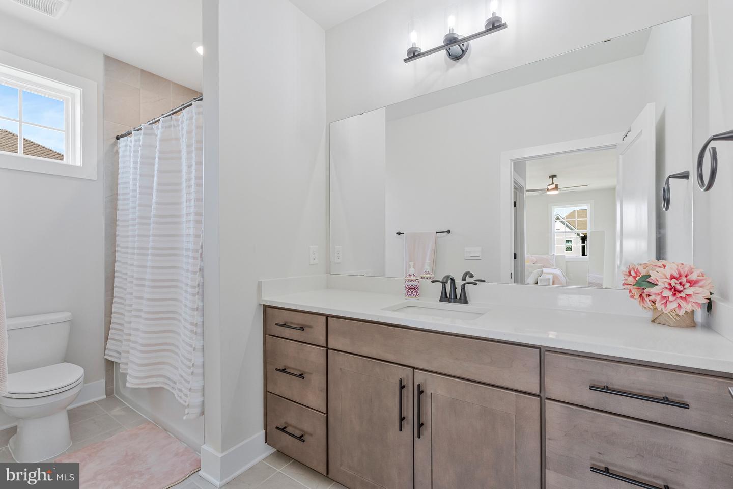 15571 Cloverland Ln Property Photo 32