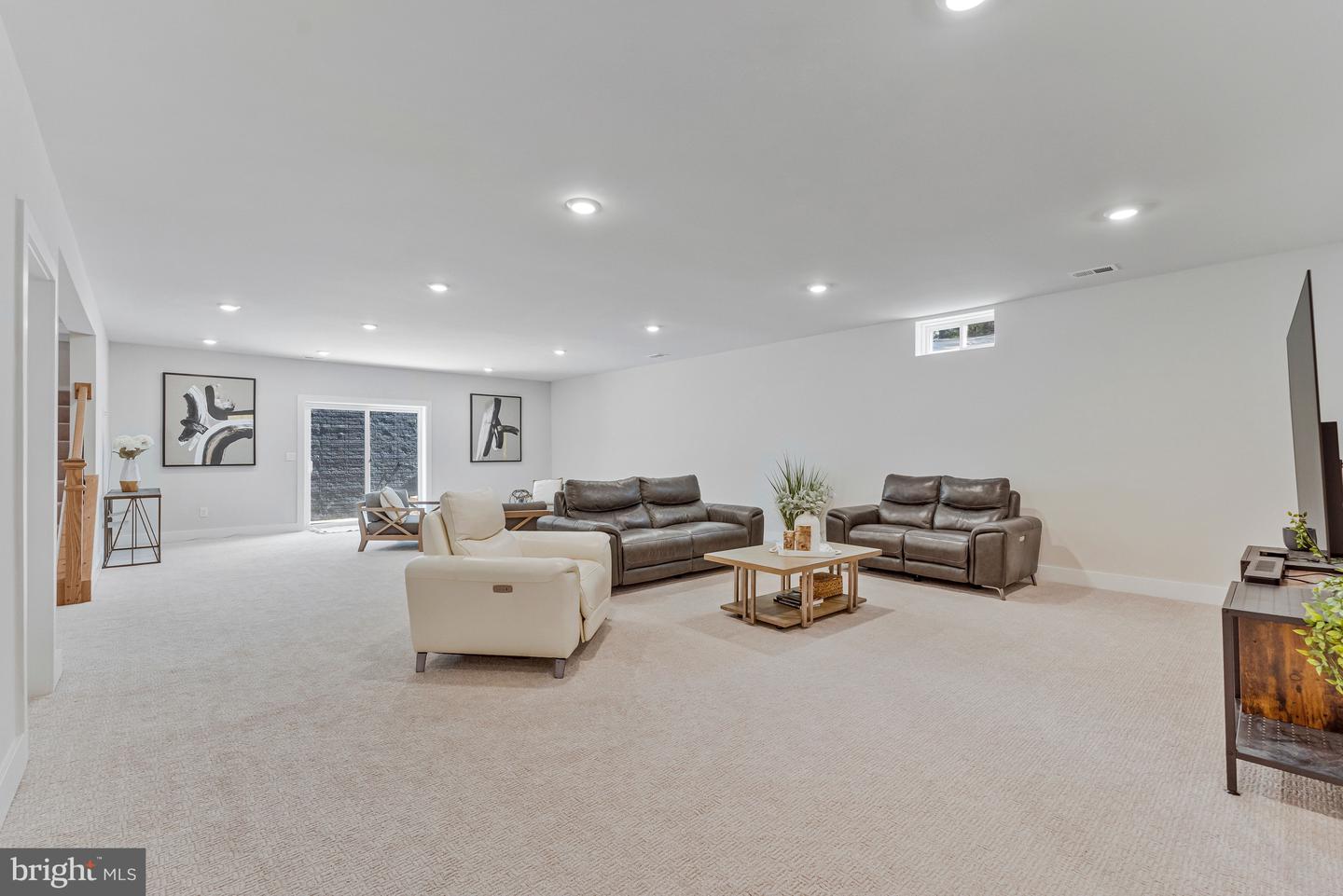 15571 Cloverland Ln Property Photo 60