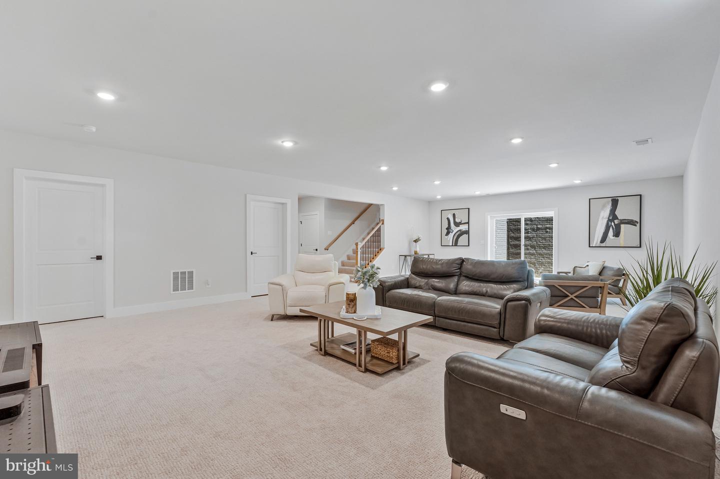 15571 Cloverland Ln Property Photo 61