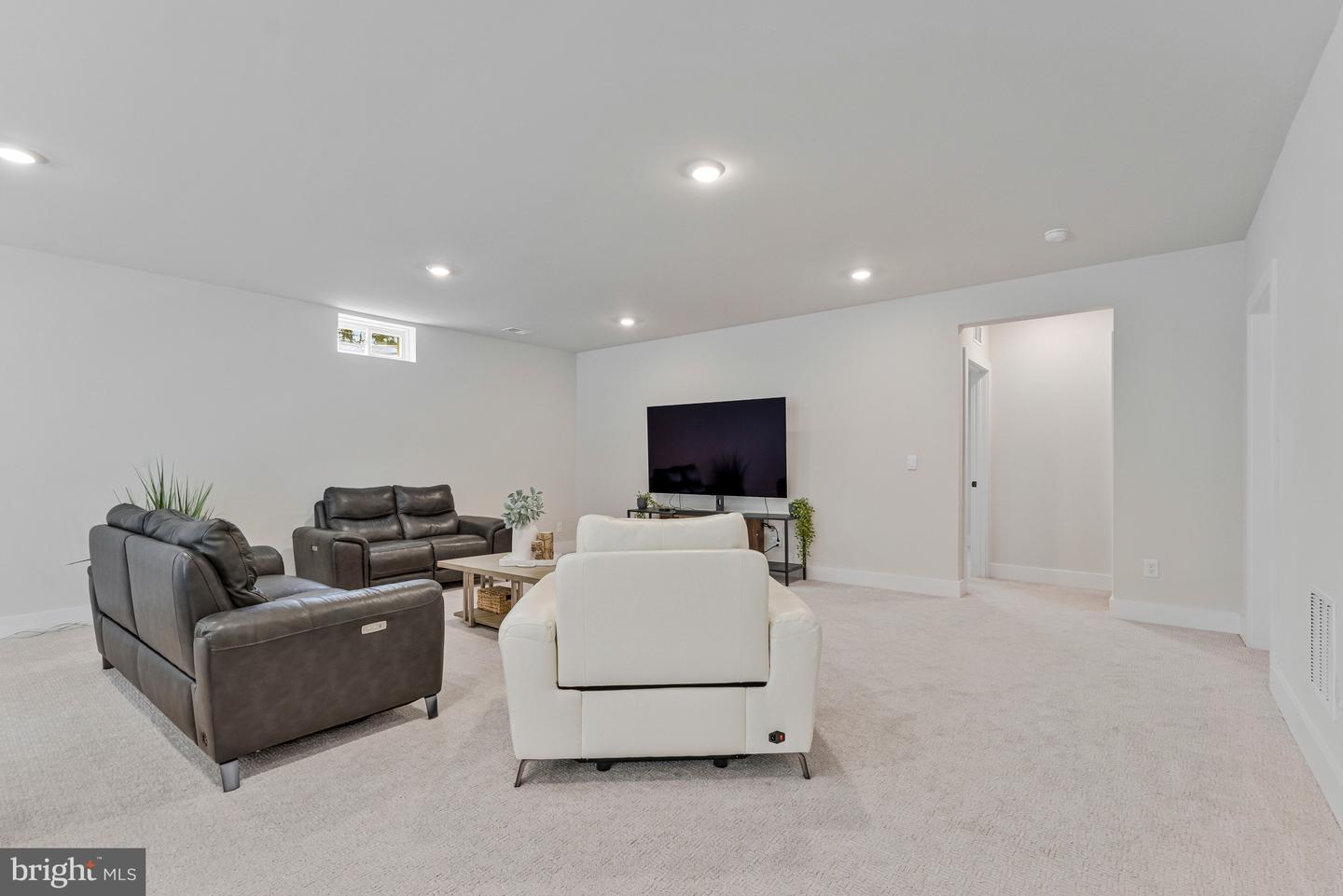 15571 Cloverland Ln Property Photo 62