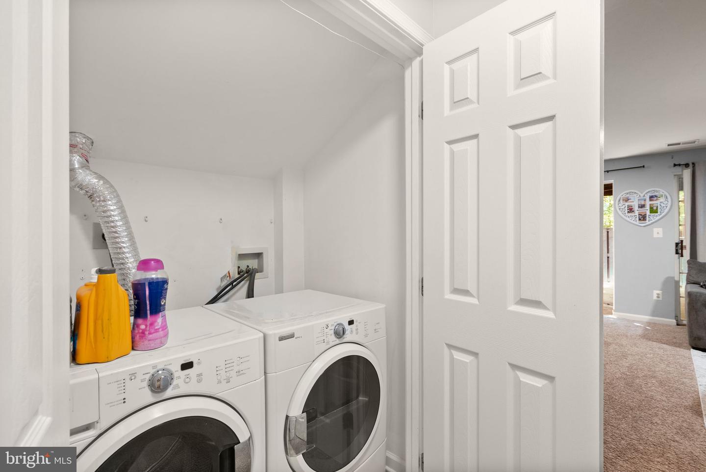 11614 Nellings Pl Property Photo 28