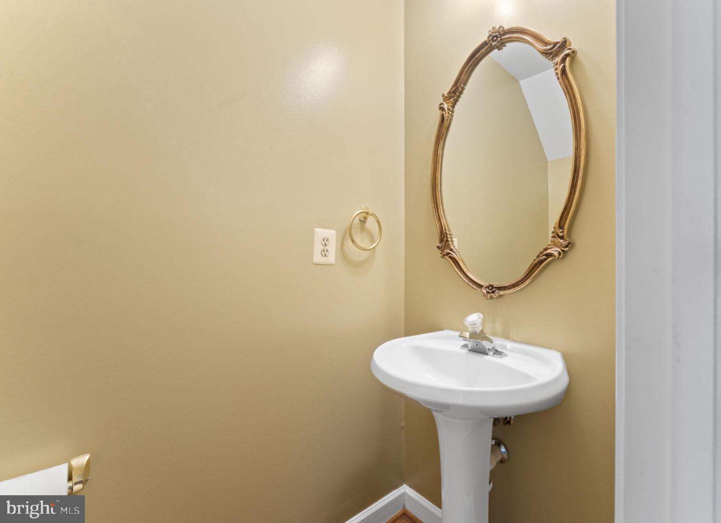 14036 Madrigal Dr Property Photo 10