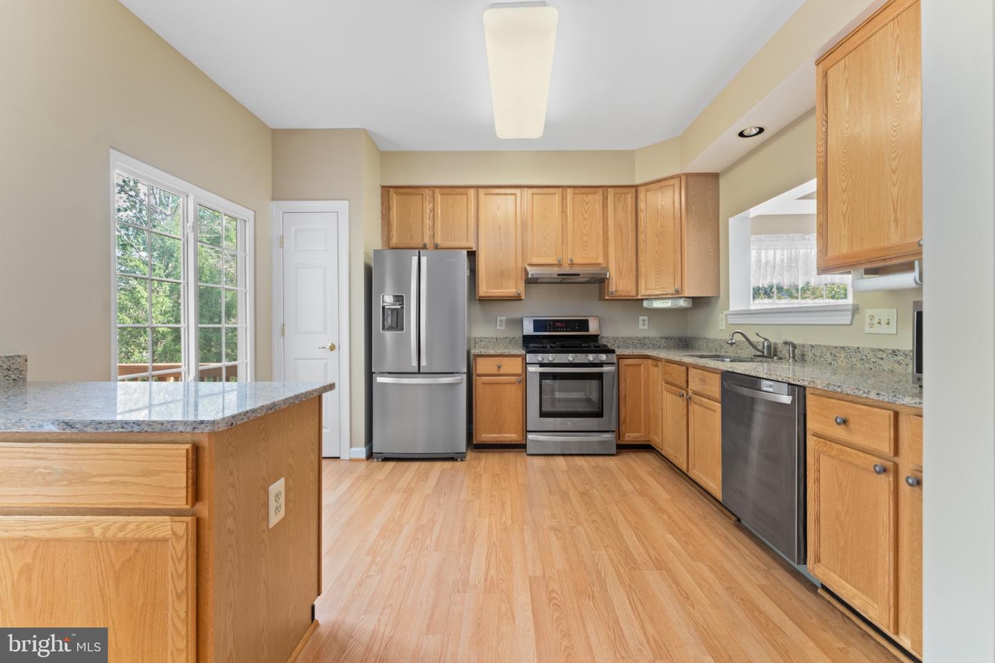 14036 Madrigal Dr Property Photo 21