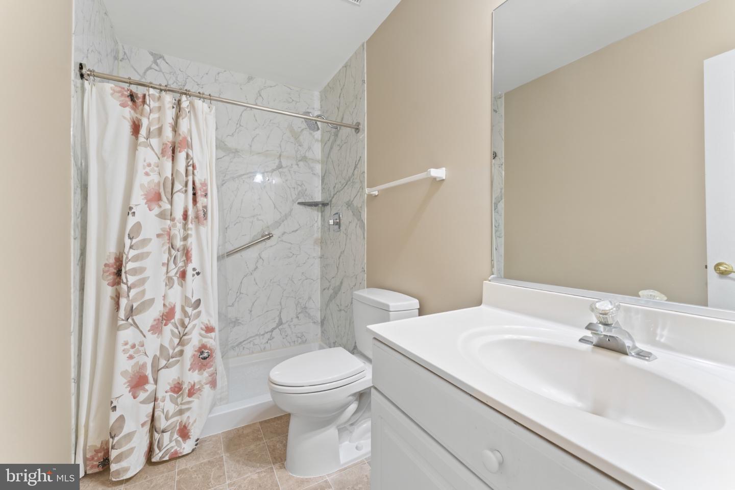 14036 Madrigal Dr Property Photo 38