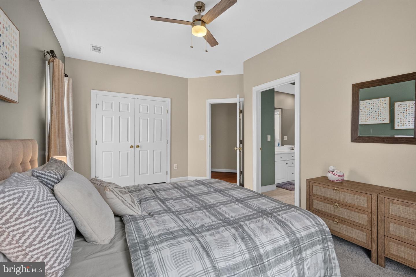 6518 Debhill Ln Property Photo 34