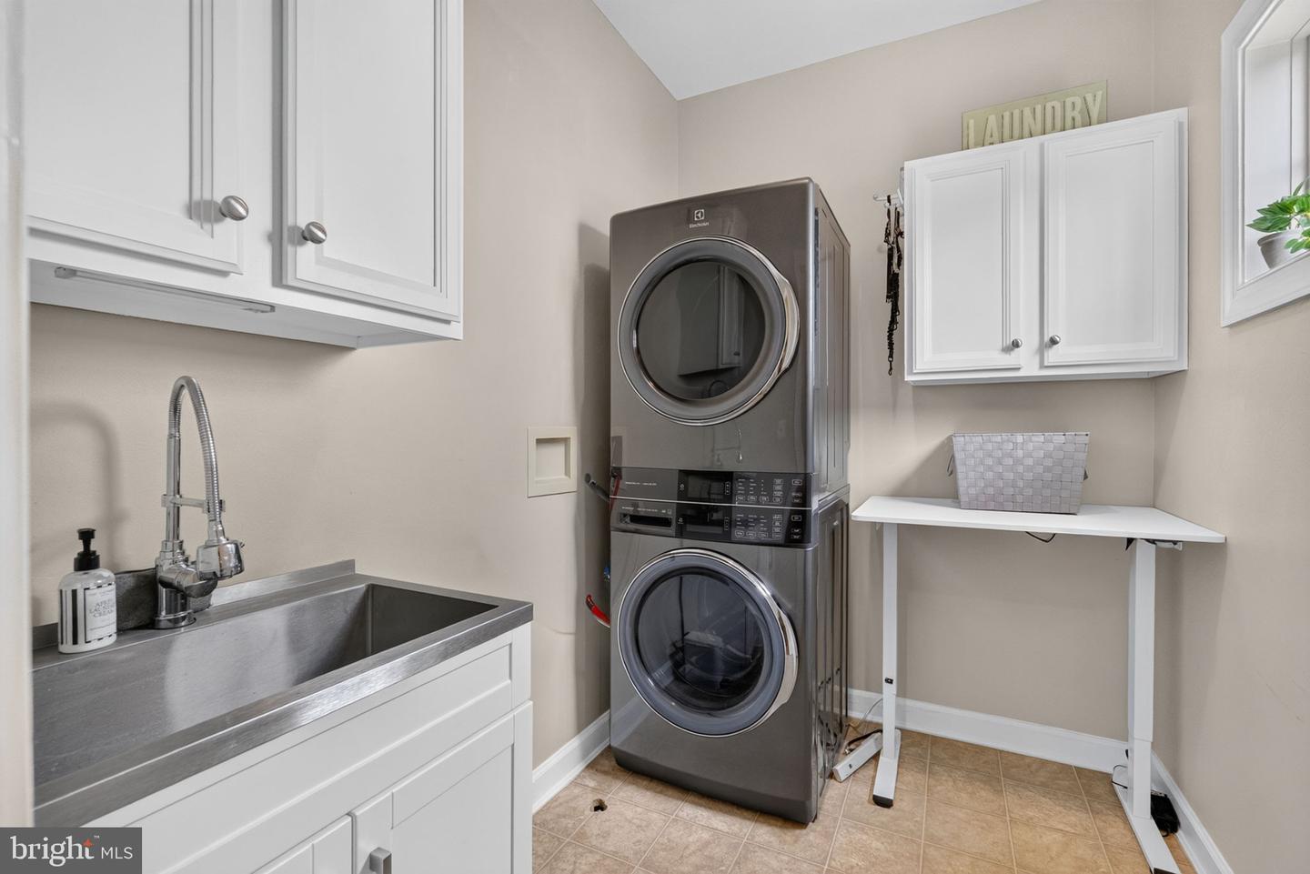 6518 Debhill Ln Property Photo 65